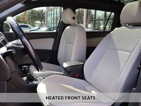 Used 2019 Volkswagen Tiguan SEL Premium R-Line image 8