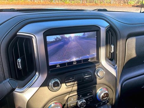 Used 2021 GMC Sierra 1500 SLT w/ SLT Premium Plus Package image 14