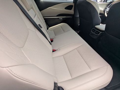 Used 2024 Lexus RX 350 w/ Technology Package AWD/4WD image 18