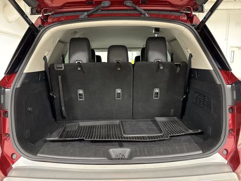 Used 2023 Nissan Pathfinder SL AWD/4WD image 25