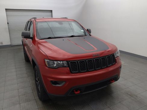 Used 2019 Jeep Grand Cherokee Trailhawk AWD/4WD image 14