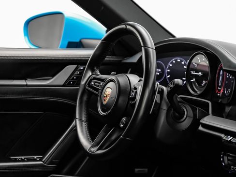 Used 2020 Porsche 911 Carrera S RWD image 53
