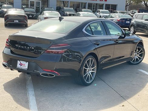 Used 2025 Genesis G70 2.5T image 5