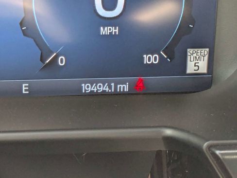 Used 2024 Ford F250 Lariat w/ Lariat Ultimate Package image 34