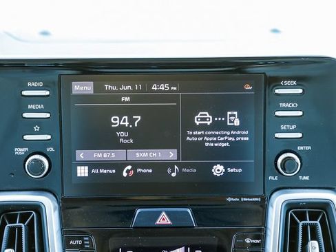 Used 2021 Kia Sorento S w/ Panoramic Sunroof Package AWD/4WD image 14