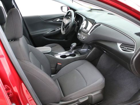 Used 2023 Chevrolet Malibu LT w/ Driver Confidence Package image 30