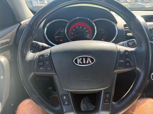 Used 2013 Kia Sorento SX w/ SX Premium Pkg FWD image 10