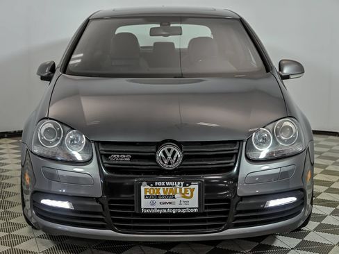 Used 2008 Volkswagen R32 AWD/4WD image 4