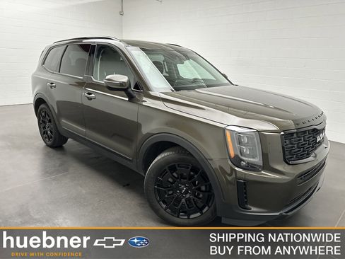 Used 2022 Kia Telluride EX w/ EX Premium Package AWD/4WD image 1