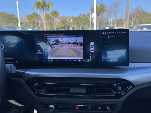 Certified 2025 BMW 330i xDrive Sedan image 25