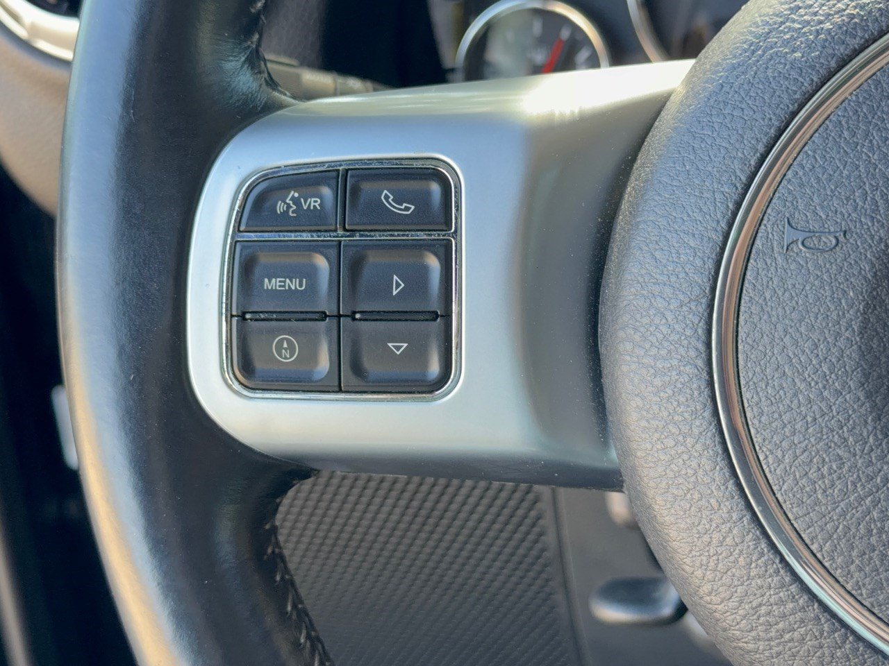 Used 2015 Jeep Wrangler Unlimited Rubicon AWD/4WD image 18