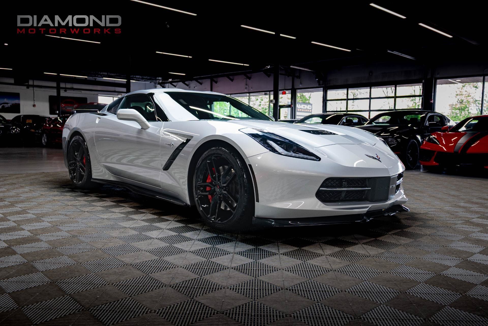 Used 2019 Chevrolet Corvette Stingray Coupe RWD image 25