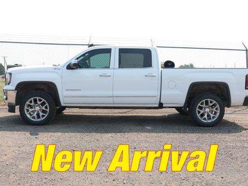Used 2018 GMC Sierra 1500 SLT w/ SLT Preferred Package AWD/4WD image 1