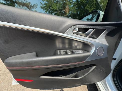 Used 2022 Genesis G70 3.3T w/ Sport Advanced Package RWD image 29