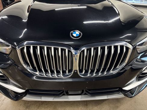 Used 2021 BMW X5 xDrive40i w/ Premium Package image 18