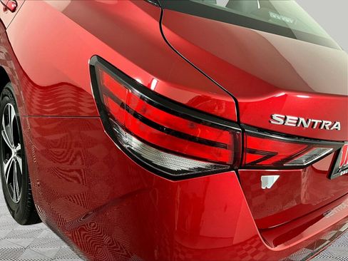 Certified 2023 Nissan Sentra SV FWD image 23