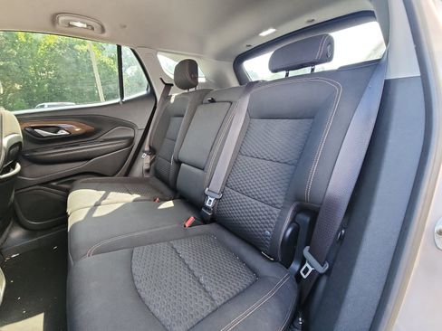 Used 2018 GMC Terrain SLE w/ Driver Convenience Package FWD image 19