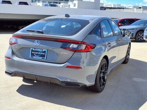 New 2025 Honda Civic Sport image 4
