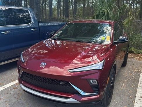 Used 2025 Buick Envista Sport Touring w/ Convenience I Package image 1