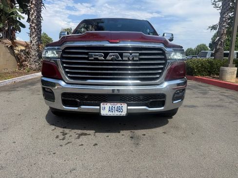 Used 2025 RAM 1500 Laramie AWD/4WD image 4