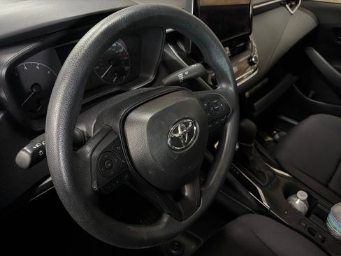 Used 2024 Toyota Corolla LE FWD image 9