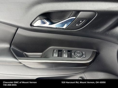 Used 2018 GMC Acadia SLT image 14