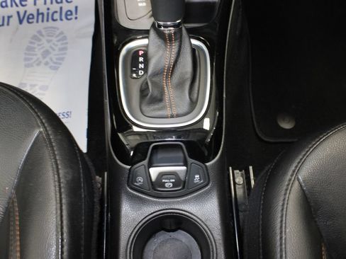 Used 2020 Jeep Compass Limited AWD/4WD image 14