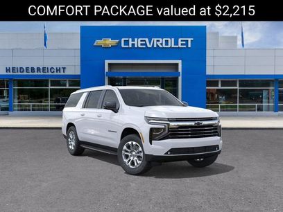 New 2026 Chevrolet Suburban LT w/ Comfort Package