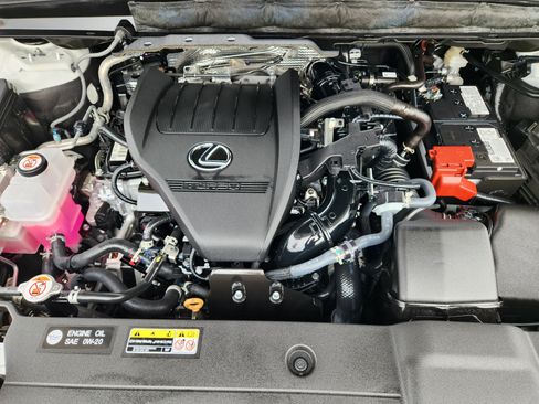 Certified 2025 Lexus RX 350 Premium Plus image 40