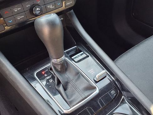 Used 2023 Jeep Compass Limited AWD/4WD image 9