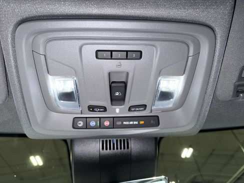 Used 2025 Chevrolet Silverado 2500 LTZ w/ LTZ Plus Package image 40