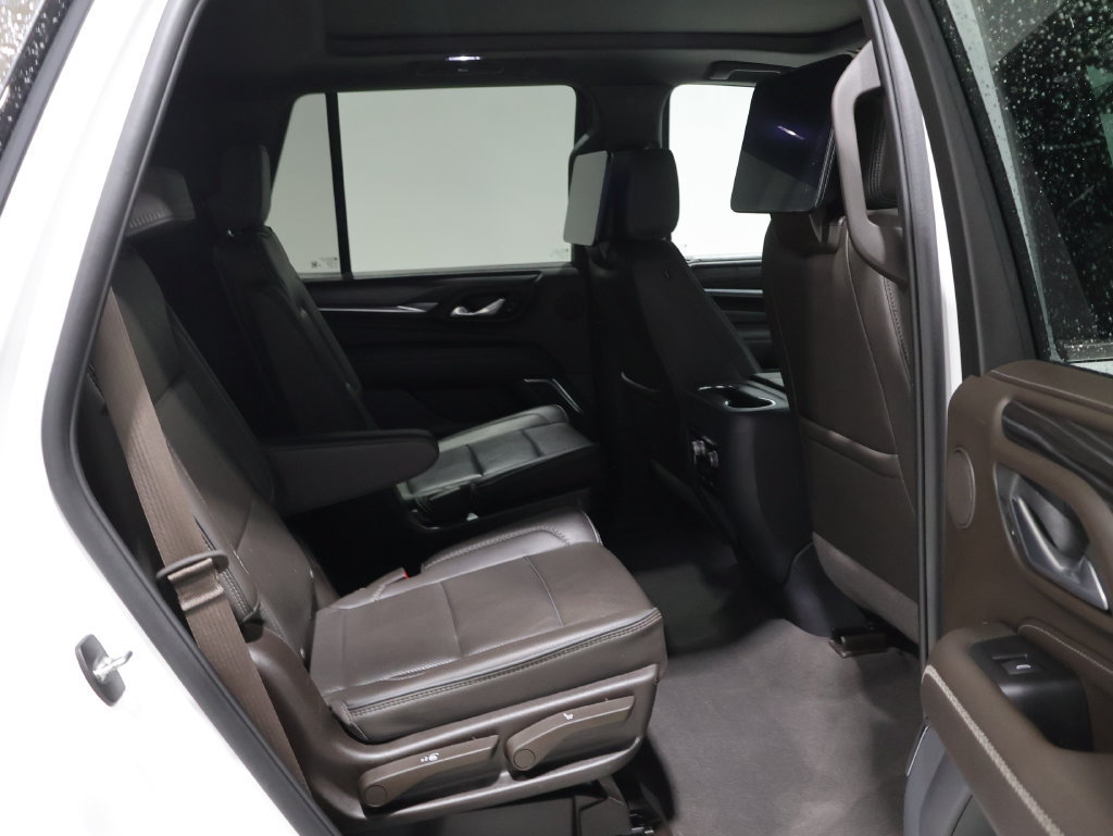 Used 2024 GMC Yukon Denali w/ Denali Reserve Package AWD/4WD image 19