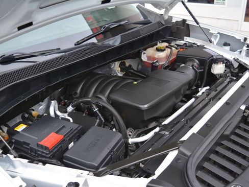 Used 2019 Chevrolet Silverado 1500 W/T w/ Trailering Package image 31