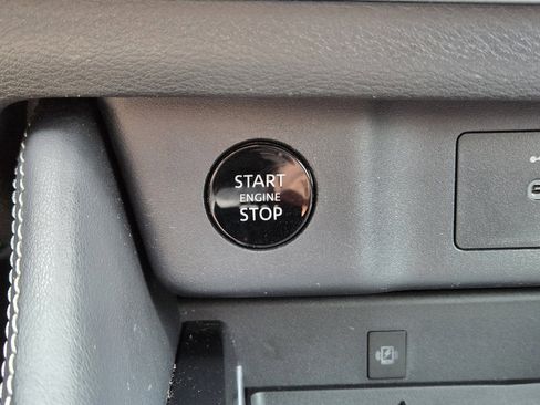 Used 2024 Nissan Rogue Platinum w/ Platinum Premium Package image 23