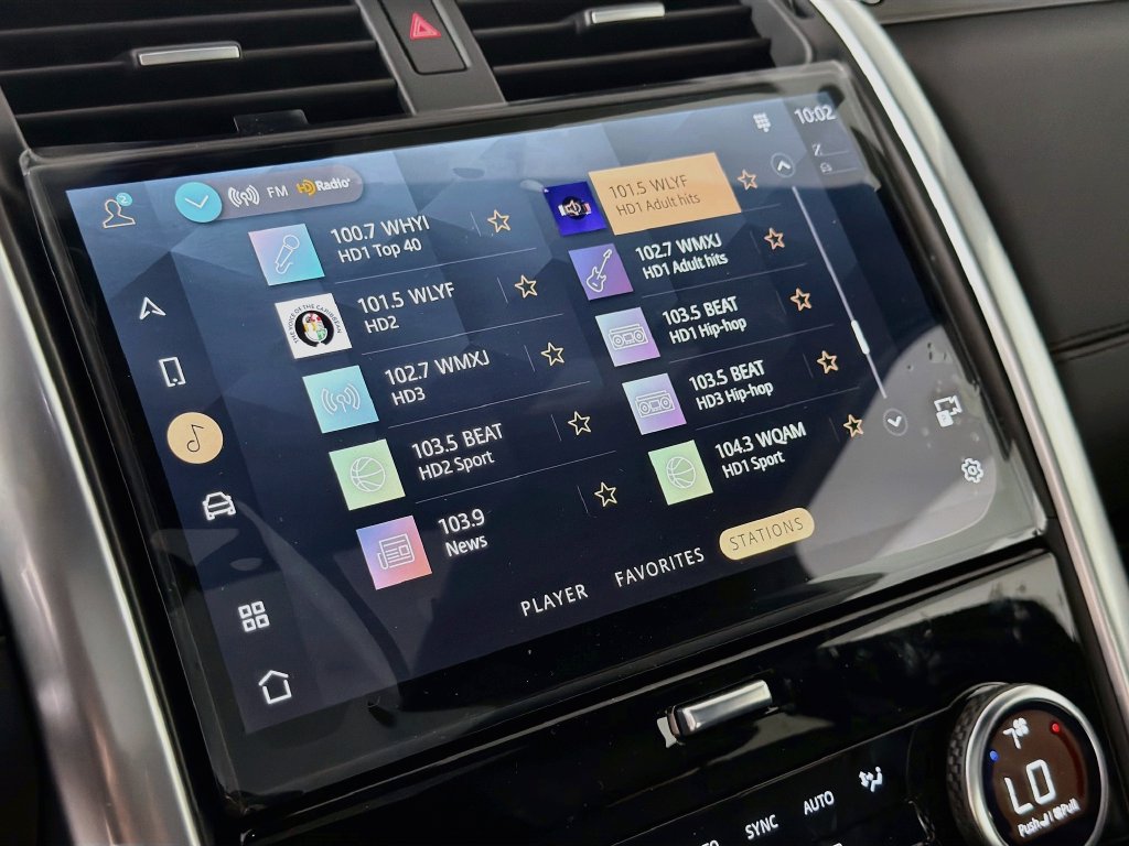 New 2026 Land Rover Discovery S AWD/4WD image 15