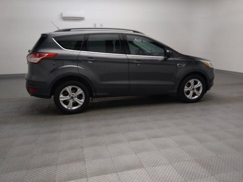 Used 2016 Ford Escape SE w/ Equipment Group 201A image 10