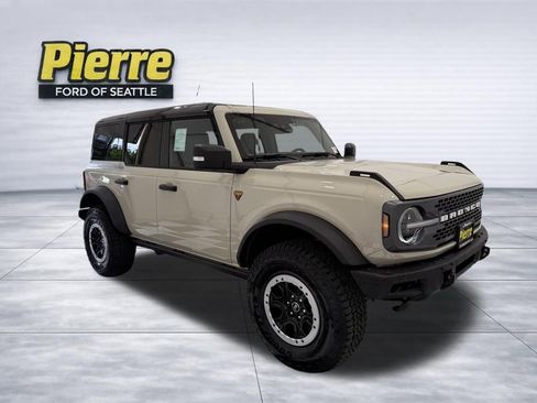 New 2025 Ford Bronco Badlands AWD/4WD image 8
