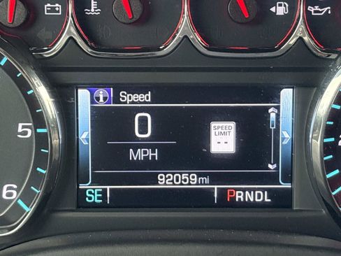 Used 2019 GMC Yukon XL SLT w/ Premium Edition image 23