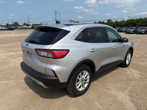 Used 2020 Ford Escape SE AWD/4WD image 3