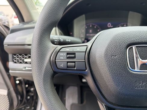 Used 2024 Honda Accord EX image 16