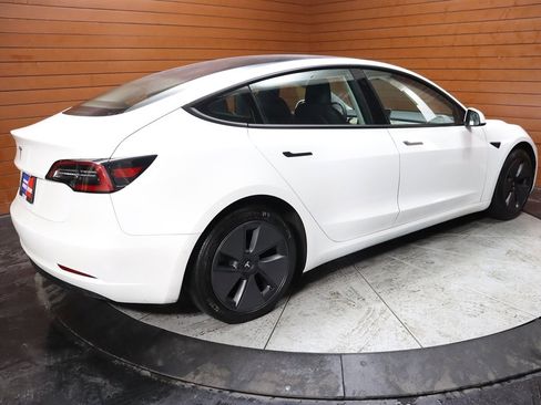 Used 2023 Tesla Model 3 Standard Range image 20