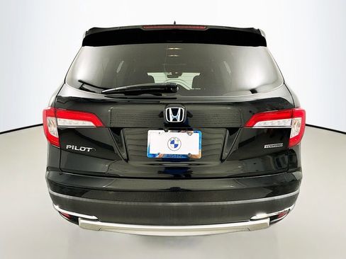 Used 2021 Honda Pilot Touring image 6