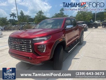 Used 2025 GMC Canyon Denali