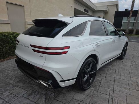 Used 2026 Genesis GV70 2.5T Sport Prestige AWD/4WD image 3