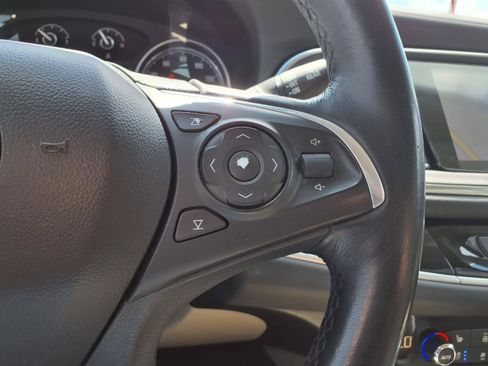 Used 2019 Buick Enclave Premium FWD image 24