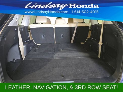 Used 2021 Toyota Highlander XLE AWD/4WD image 9