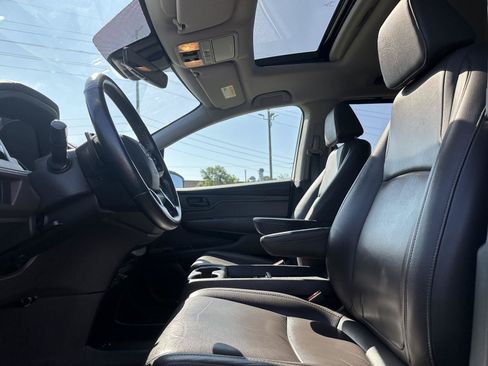 Used 2019 Honda Odyssey EX-L image 11