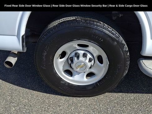Used 2024 Chevrolet Express 2500 w/ Driver Convenience Package RWD image 14