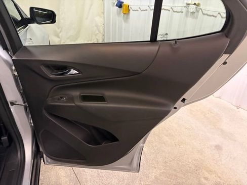 Used 2022 Chevrolet Equinox LT image 22