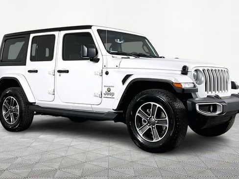 Used 2023 Jeep Wrangler Sahara image 3